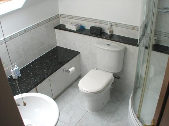 En Suite Shower rm