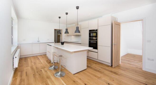 Kitchen/Dining...
