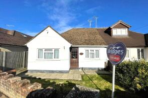 18, Kings Avenue, Tongham GU10 1AU