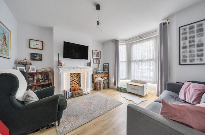 1363189-10-68dfdb...