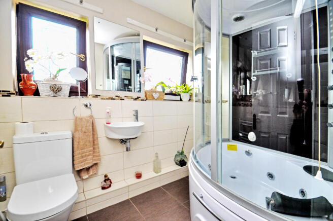 Bathroom/Steam/Jacuz