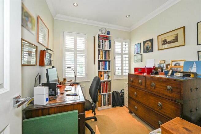 Bedroom/Study