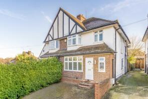 11, Newark Way, Hendon, London NW4 4JG