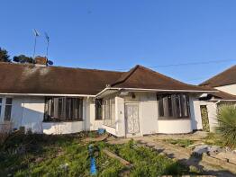 28, Lilian Gardens, Woodford Green IG8 7DN
