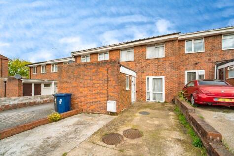 Lancaster Road, Northolt, UB5 4TB