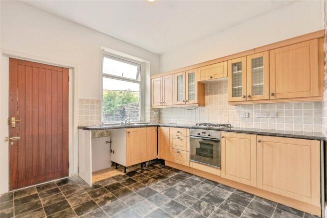 2 bed Terraced for sale Image 6