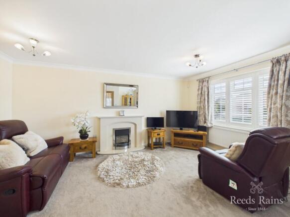 2 bed Bungalow for sale Image 11