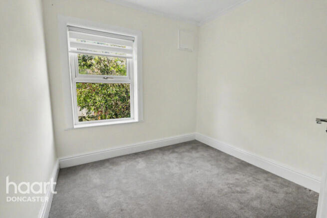 3 bed Terraced for sale Image 9