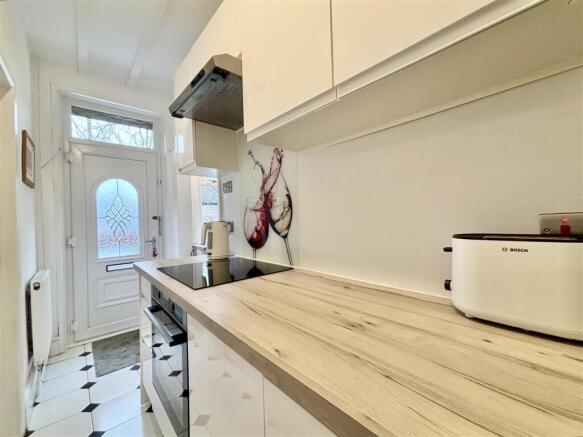 1 bed Terraced for sale Image 7