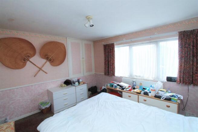 Master Bedroom (2).J