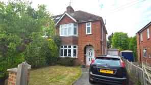 56, Bartlemy Road, Newbury RG14 6LA