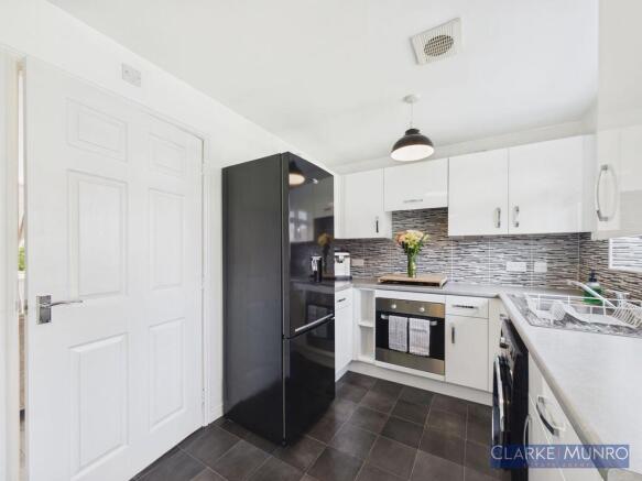 3 bed Detached for sale Image 4