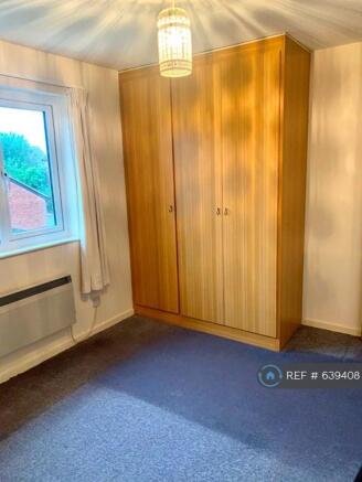 Bedroom (Main)