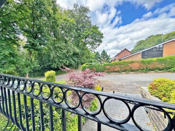 2 bed Bungalow for sale Image 6