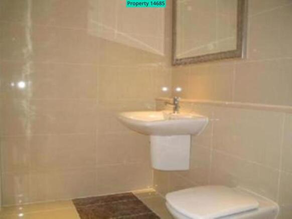 2 bed Apartment to rent Image 12