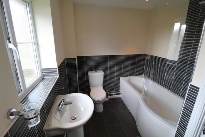 Bathroom.JPG