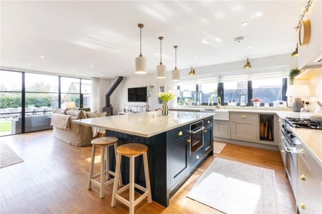 Kitchen/Diner/Living