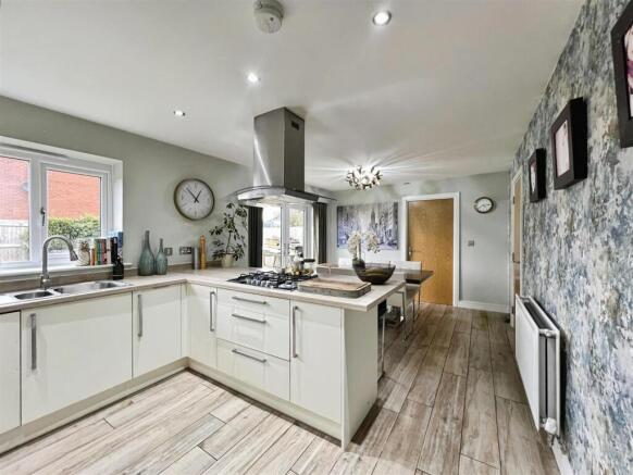 user_edited_photo-2399f64d_user-edited-92a90ad4-0f