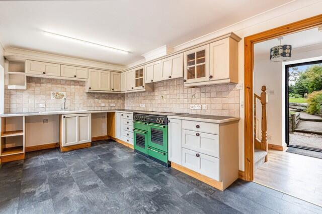 e3fda900-eb08-413e-8d11-c85b7d848c57