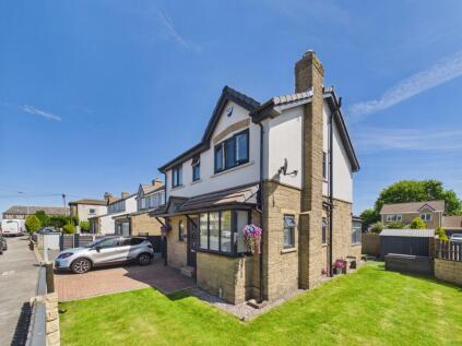 Micklemoss Drive, Queensbury, Bradford, West Yorkshire, BD13