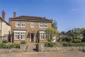 45, Park Avenue, Bromley BR1 4EG