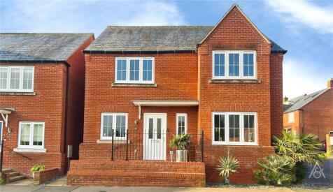 Needlepin Way, Buckingham, Buckinghamshire