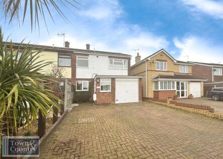 Elizabeth Way, Brightlingsea CO7