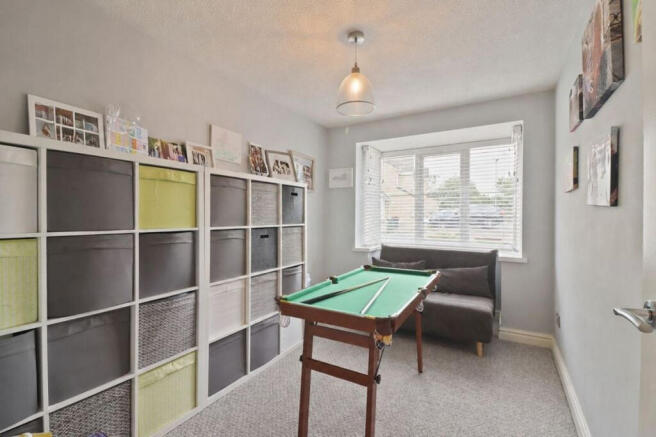 4 bed Detached for sale Image 8