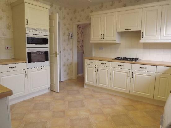 Kitchen/Breakfast Ro