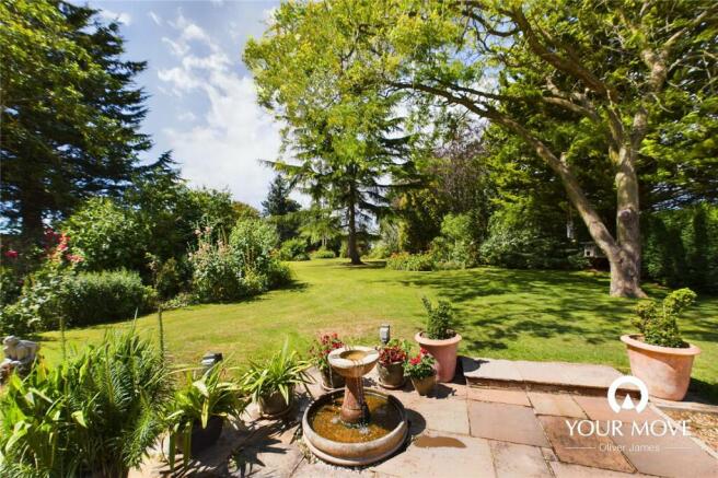 Outside & Gardens