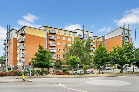 Priory Heights, Buckingham Avenue, ., Slough, Berkshire, SL1 4NN