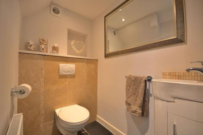 Highfield Road, Nuthall photo 5