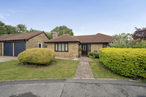 Furzehall Avenue, Fareham, Hampshire, PO16