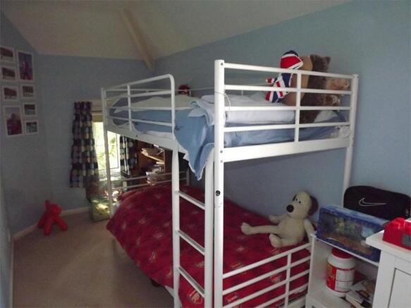 Photo 10