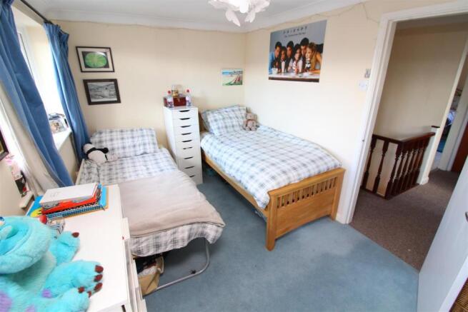 23 Bed 1.JPG