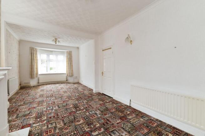 2 bed Semi-Detached Bungalow for sale Image 6