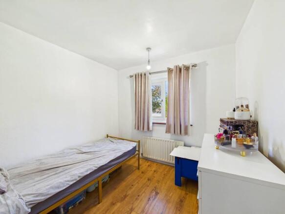 3 bed Semi-Detached for sale Image 7