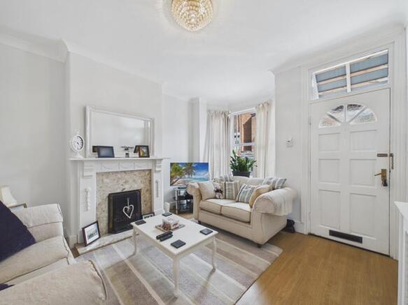 4 bed Terraced for sale Image 5