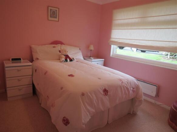 Bedroom 2: