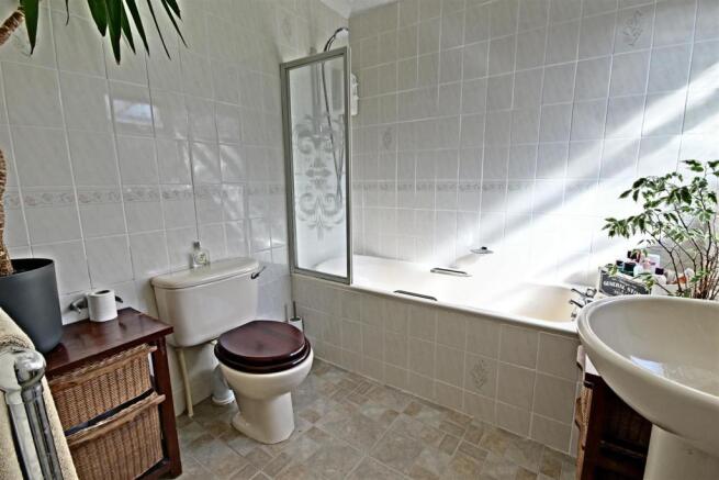 Bathroom 2