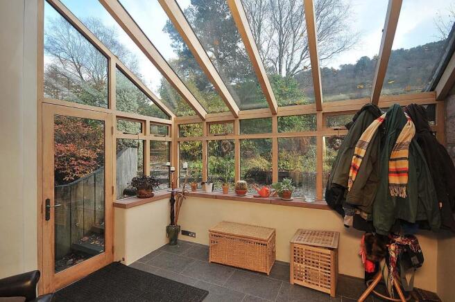 GARDEN ROOM