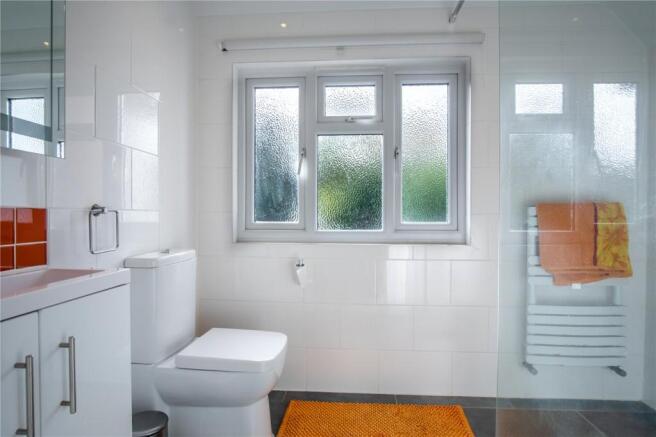 En Suite Bedroom 2