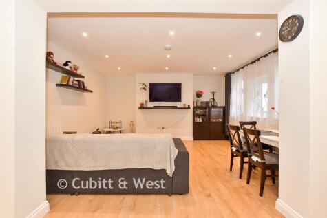Langhurst Wood Road, Horsham, West Sussex