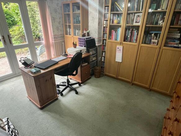 Photo 7