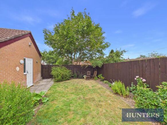2 bed Semi-Detached Bungalow for sale Image 12