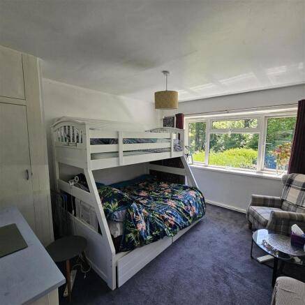 BEDROOM 2