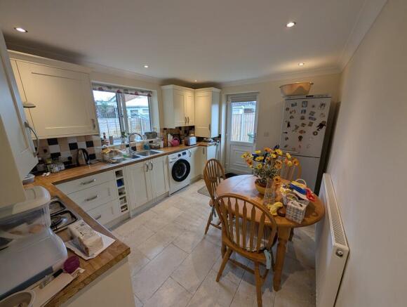 PXL_20250926_0922...