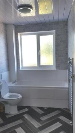 2 bed Terraced for sale Image 8