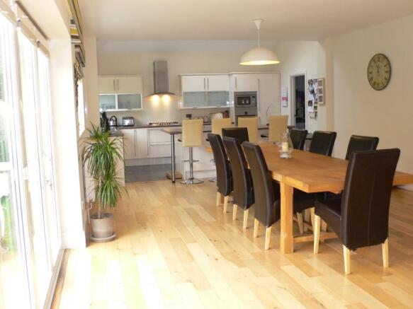 Dining Room/Kitchen