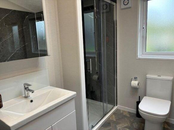 3 bed Lodge for sale Image 8